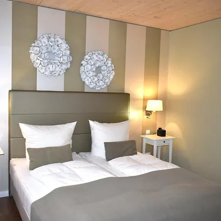 Somersby Nr 02 * נינדורף